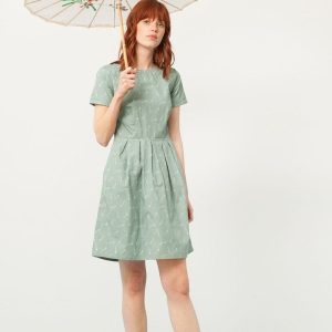 Vestido manga corta verde estampado bambú