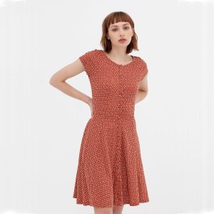 Vestido retro entallado de algodón orgánico color teja