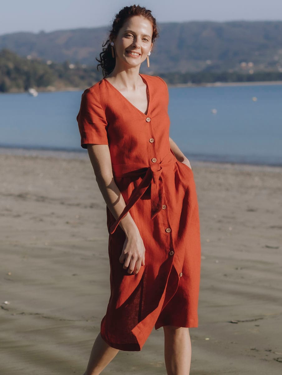 Vestido rojo lino con botones